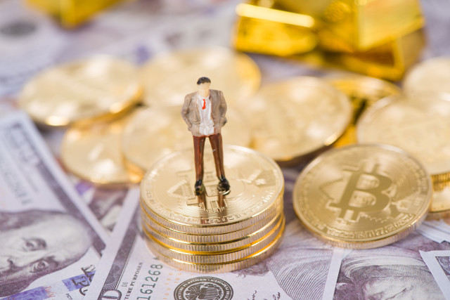 对冲基金投资策略_对冲基金与股票区别_上证a股和b股的区别