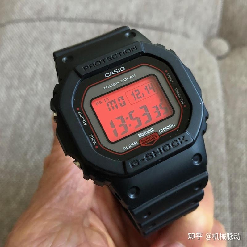 卡西欧金属方块型号对比_卡西欧小方块50系与56系区别_卡西欧自拍神器会涨价?