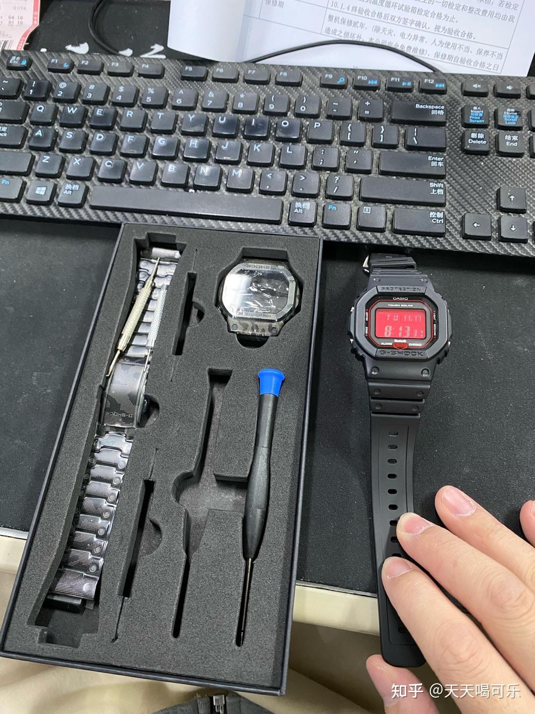 DW-5600 vs GW-B5600_卡西欧小方块型号对比_卡西欧自拍神器会涨价?