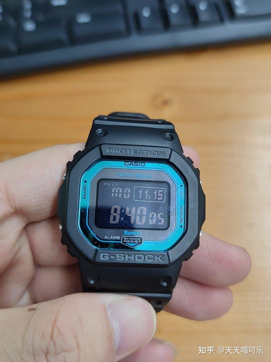 卡西欧小方块型号对比_DW-5600 vs GW-B5600_卡西欧自拍神器会涨价?