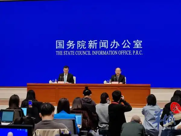社会消费品零售总额分析_2021年中国内需对经济增长贡献率79.1%_2021年中国社会消费品零售总额增长12.5%