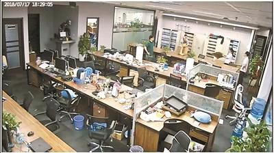 网贷平台老板跑路报警 _理财公司不开了董事长没跑路_永利宝老板失联 投资人报警维权