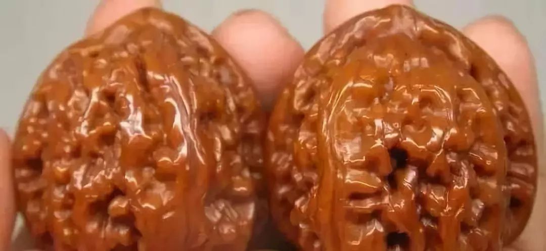 南红盘玩后有什么变化_金刚菩提包浆方法_星月菩提包浆后开片