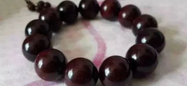 南红盘玩后有什么变化_金刚菩提包浆方法_星月菩提包浆后开片