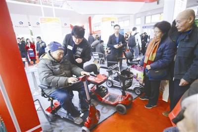 小型养老院投资_养老产业一床难求问题_中国人口老龄化趋势