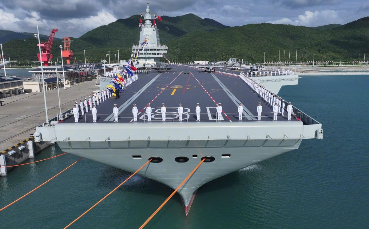核动力航母下水时间_航母下水 大涨_中国004型航母