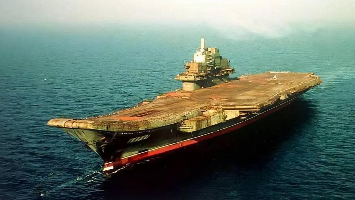 中国004型航母_航母下水 大涨_核动力航母下水时间