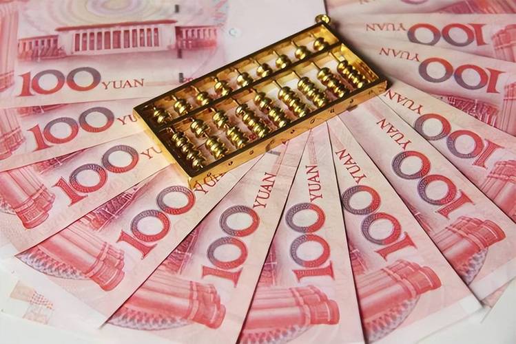 中国家庭存款百万以上需要多久_资产1000万人民币以上的家庭_中国普通家庭存款百万计算方法