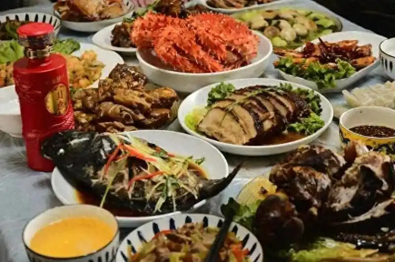 年货价格上涨_年夜饭食材涨价原因_为什么一下雪菜价上涨
