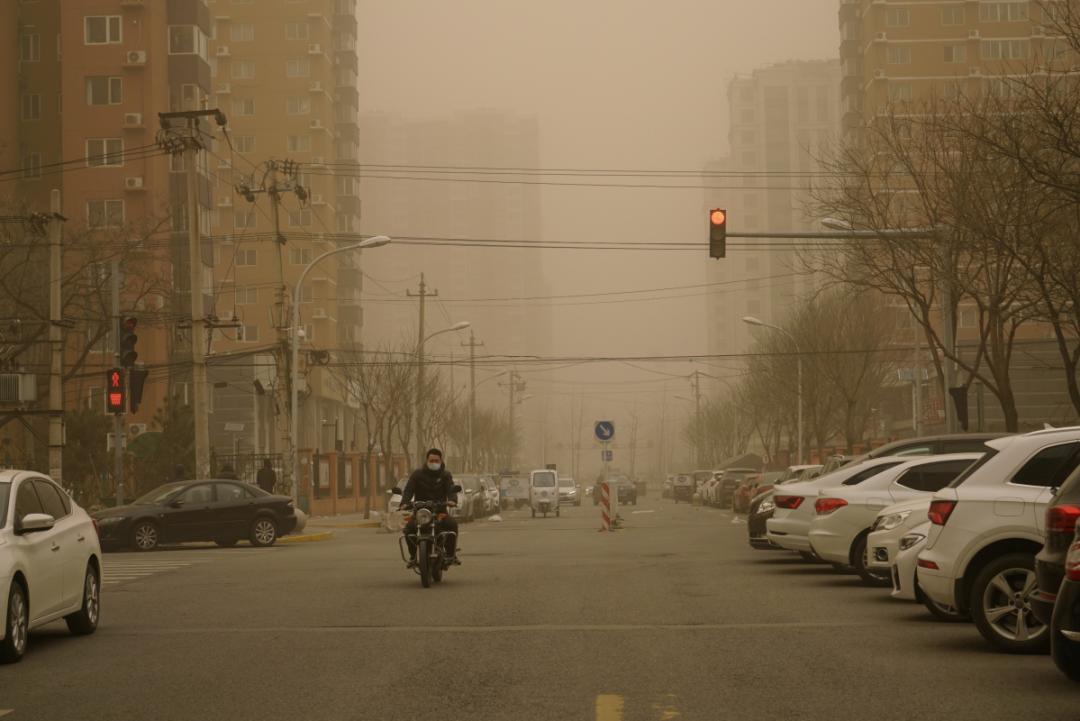 沙尘暴影响范围与成因_近10年最强沙尘暴_分析我国北方沙尘暴天气的趋势