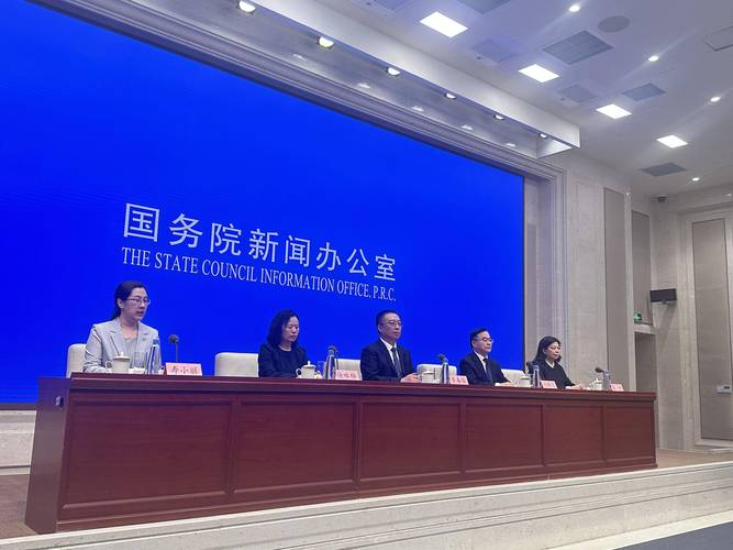 中央预算内投资支持_促进民间投资政策_政府投融资平台数量