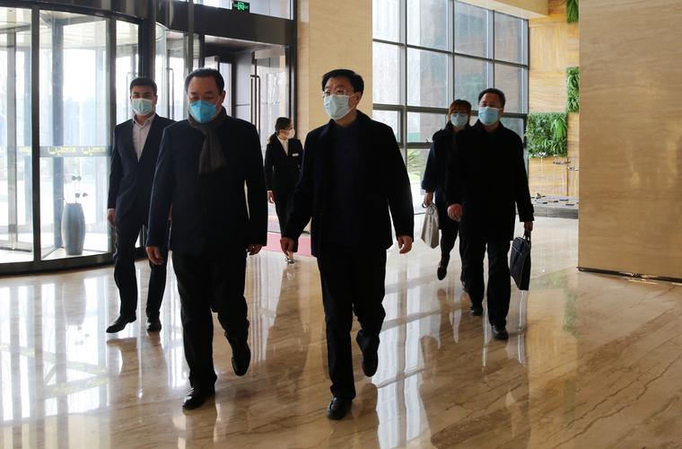 融资担保公司监管_融资担保公司业务风险防控_市金融监管局融资担保公司调研